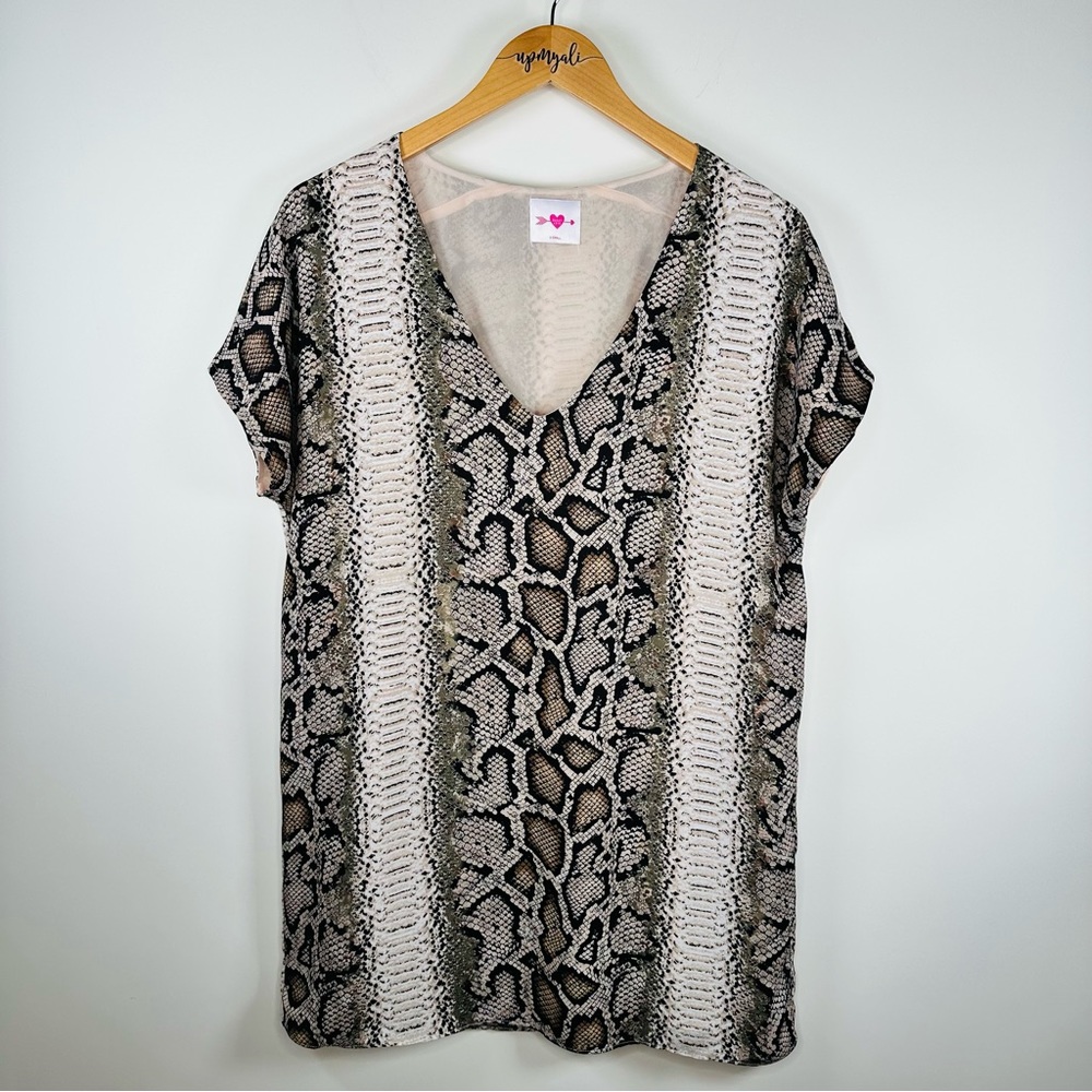 Buddy Love Snake Skin Print Short Sleeve V-Neck Shift Dress Black Brown Size XS